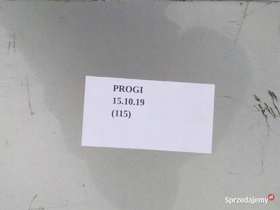 LISTWA PROGOWA LEWA PRÓG 76853CD040 NISSAN 350Z