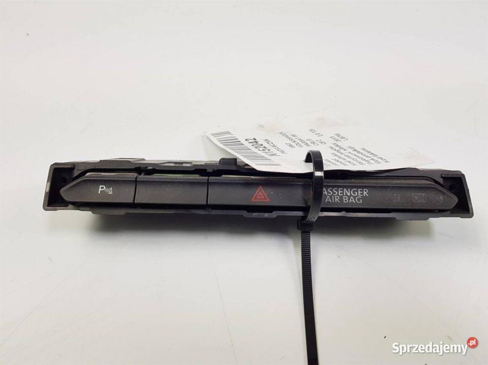 PRZEŁĄCZNIK VOLKSWAGEN PASSAT B8 3G1853770A