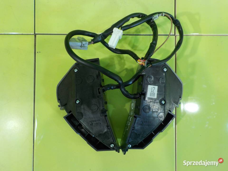 NISSAN LEAF I LIFT AUT 16r HB 5D przelacznik osobowe mazowieckie Suków