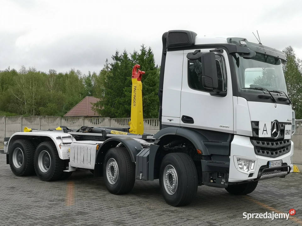 Mercedes Arocs 3251 Hakowiec 8x4 Palfinger Daleszyce