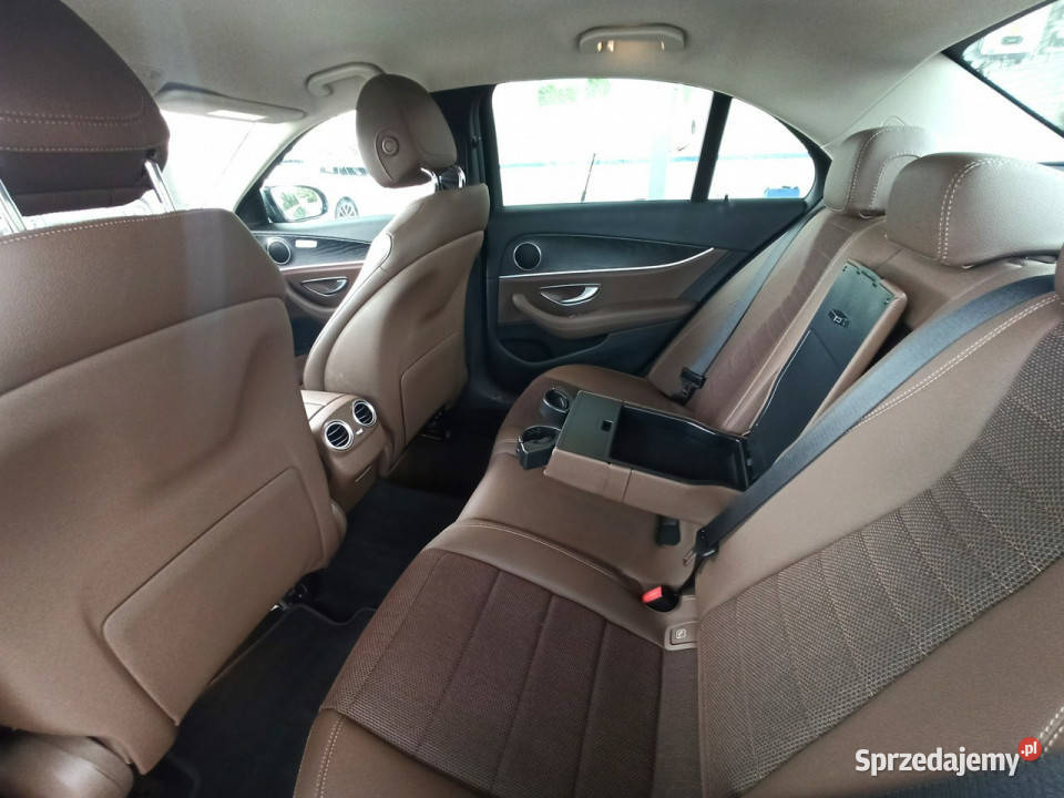 Mercedes E 350 285 salon I właściciel serwis automatyczna Rzeszów