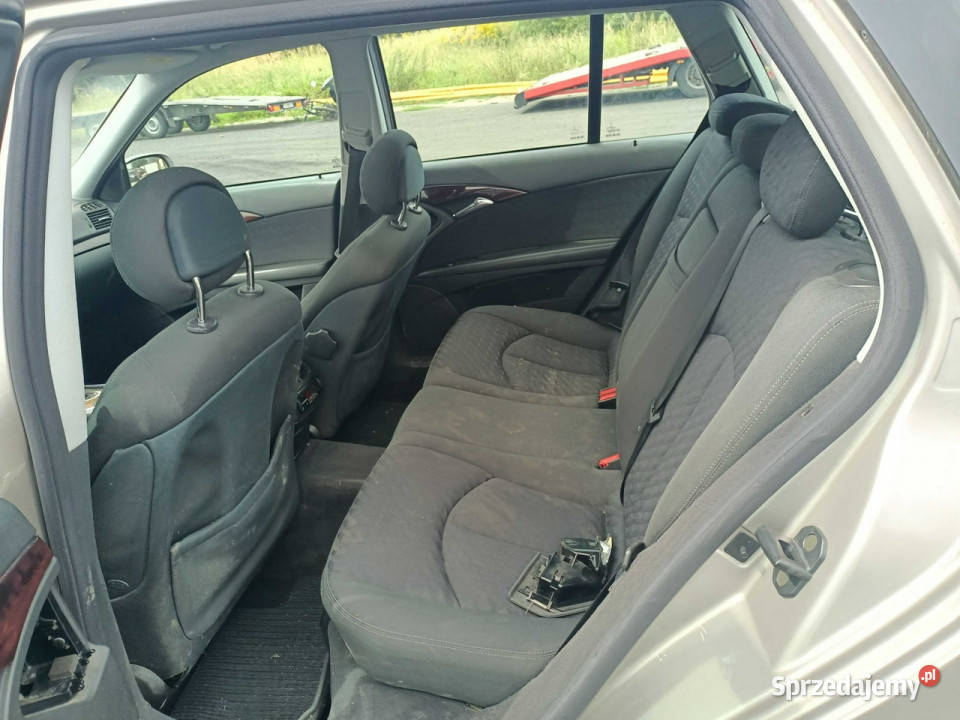 Mercedes E 200 Mercedes E klasa 18lpg 03r Tarnów