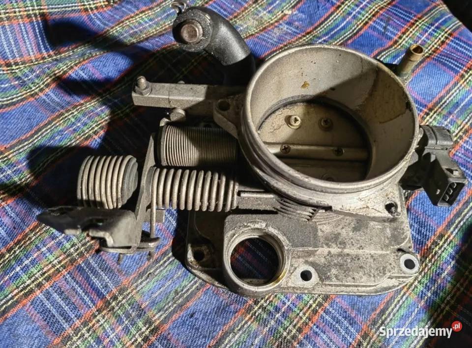 Przepustnica BMW e31 e32 e34 e38 m60b30 Żory