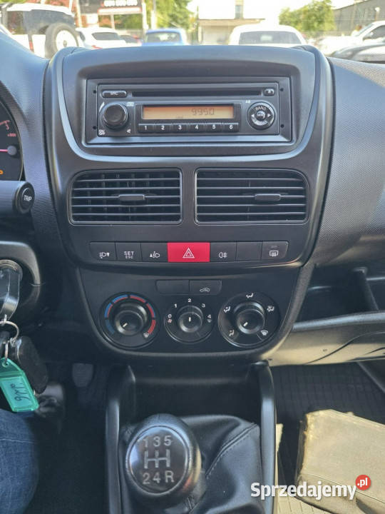 Opel Combo 13 CDTI 90 Dwa Klucze Elektryczne Słupsk
