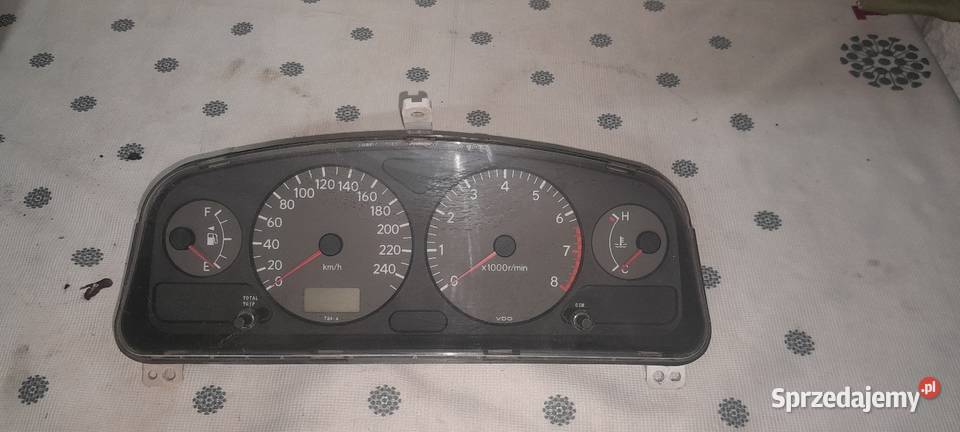 Licznik toyota avensis t22 Motoryzacja Łęki Dolne