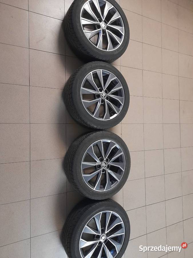 Koła alufelgi skoda 215 45 R16 Bydgoszcz