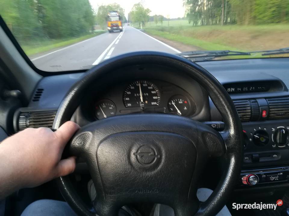 Opel Corsa B 14b 60 1995r wspomaganie stan Rok produkcji 1995 podlaskie Suchowola