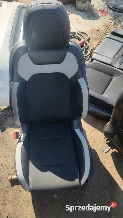 Fotele grzane kanapa boczki tapicerka komplet wielkopolskie Książ Wielkopolski sprzedam