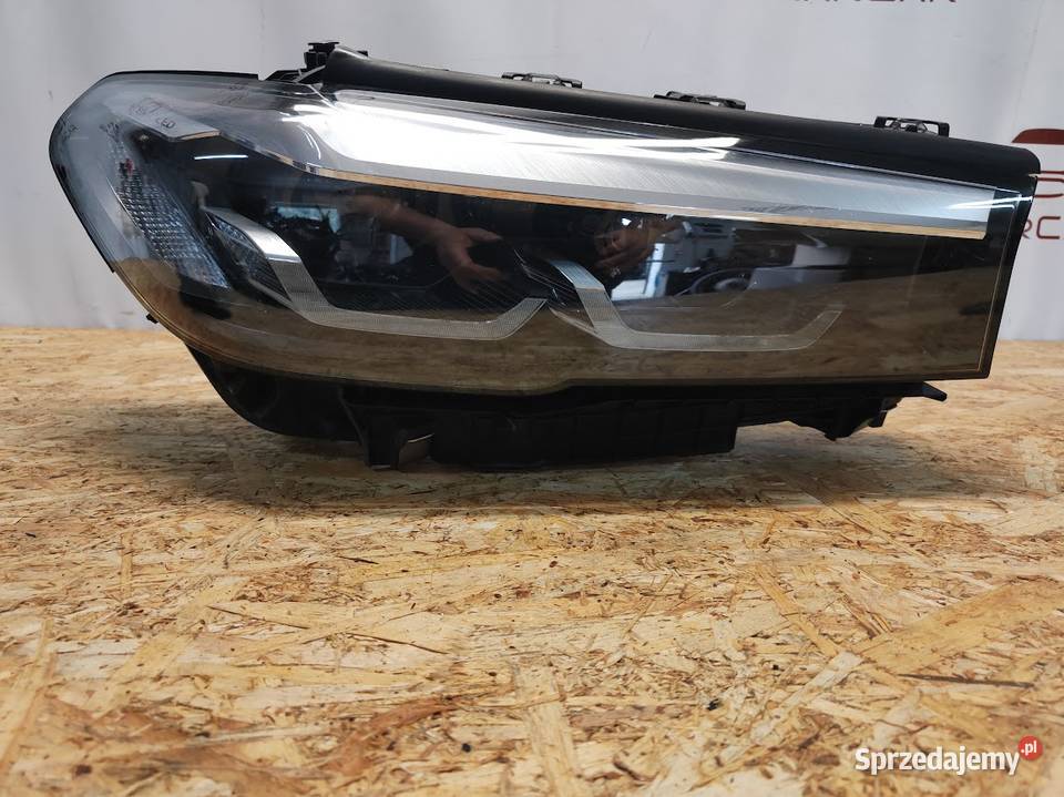 Lampa LED Prawy Przód BMW G30 G31 Lift 5A388C402 Pleszew