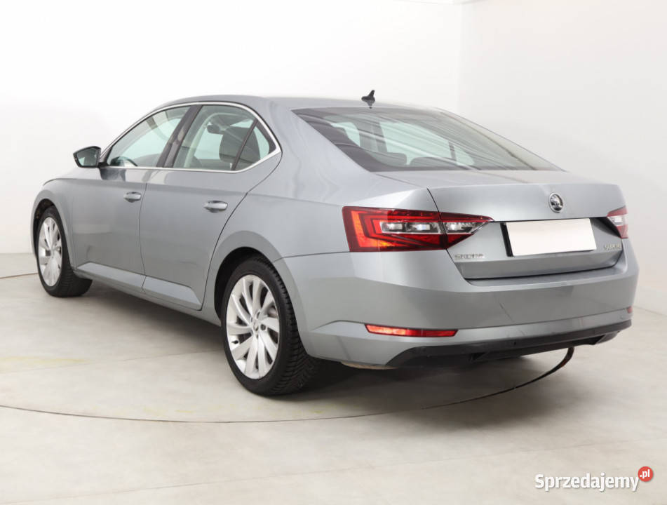 Skoda Superb 20 TDI automatyczna