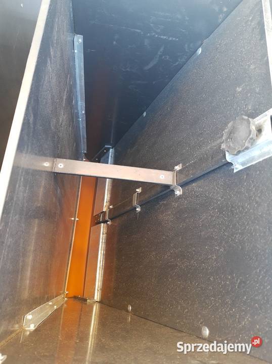 2stanowiskowy automat paszowy KARMNIK na sucho Trębaczów sprzedam