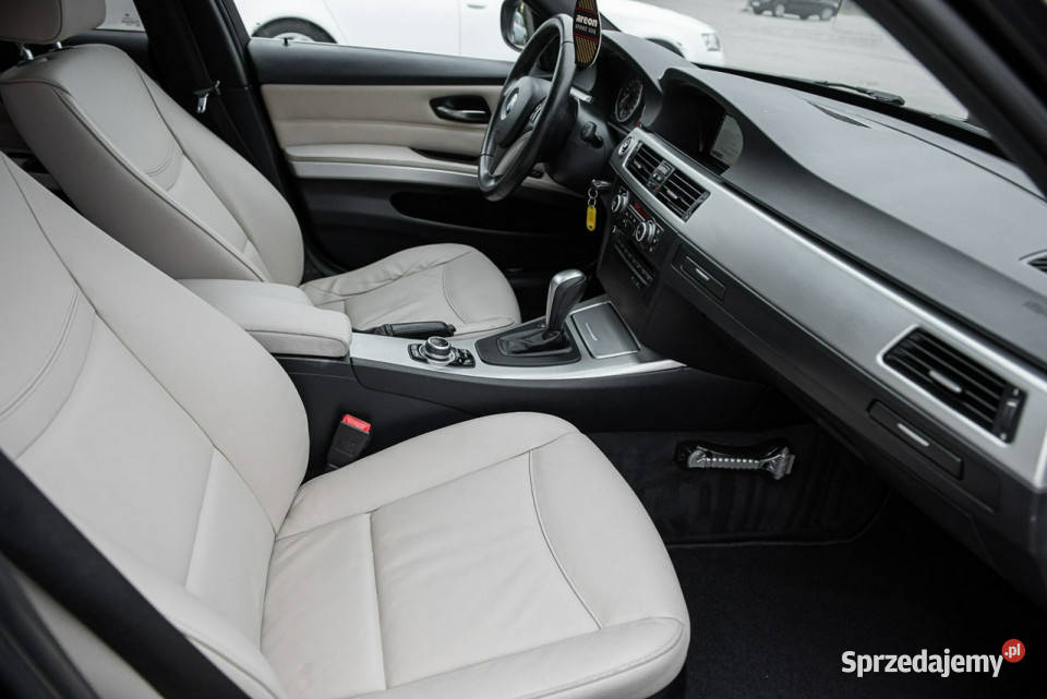 BMW 325 LCI 30i 325i 218 Full Super Stan benzyna Zwoleń