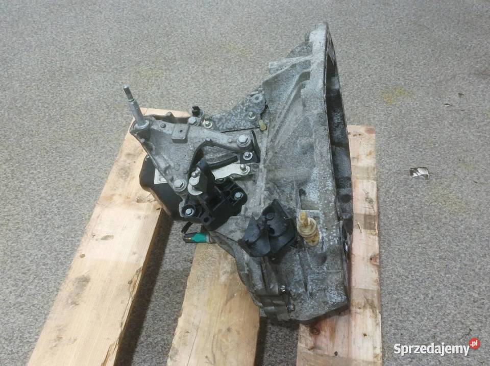 SKRZYNIA BIEGÓW JR5068 16 SCE Dacia Duster II Skrzynie biegów manualne
