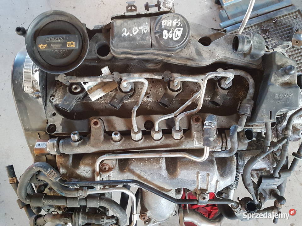 VW PASSAT B6 GOLF VI SILNIK 20 TDI CBD MOTOR CBD Turek