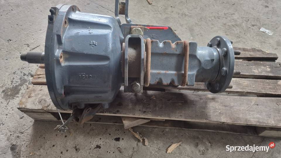 Oś zwolnica NH TS 110 E9NN4013BC lewa