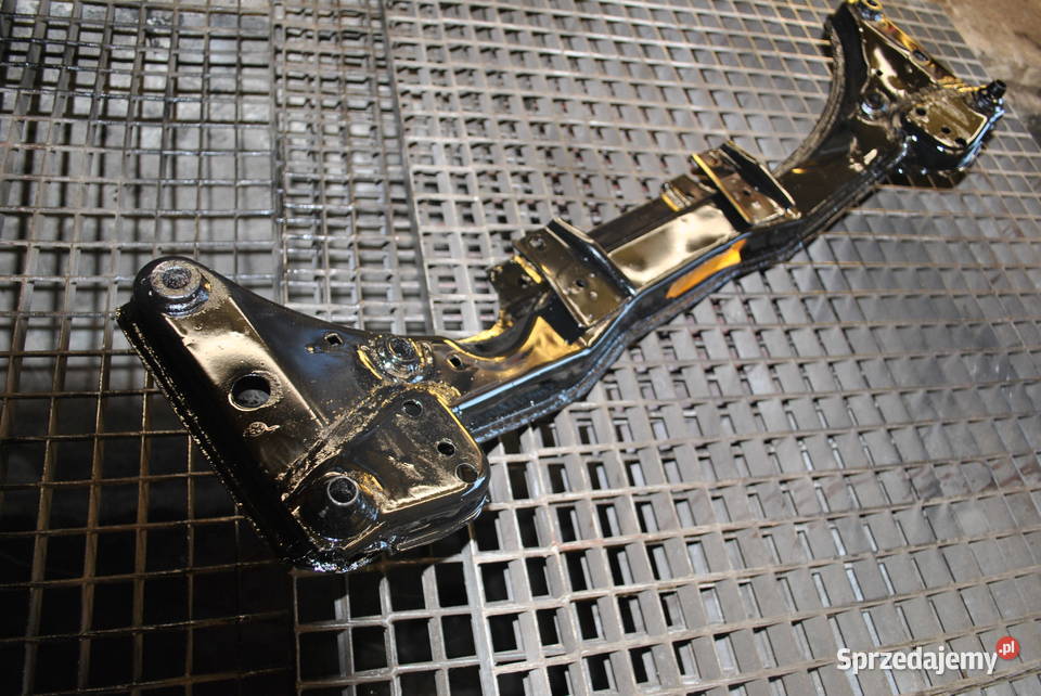 Belka silnika trawers ława BMW E46 PRZEDLIFT