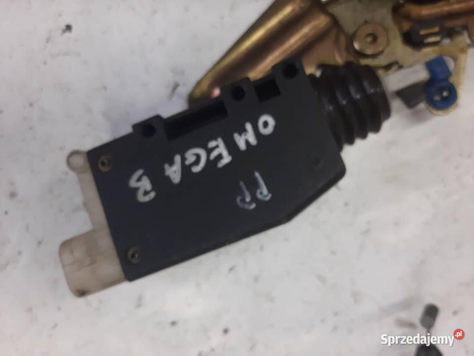 Opel Omega B Zamek Drzwi Prawy Przód Ksawerów sprzedam