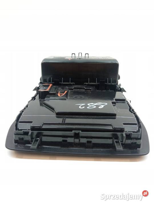 LAMPKA PODSUFITKI CZARNA 5E3959569A Skoda