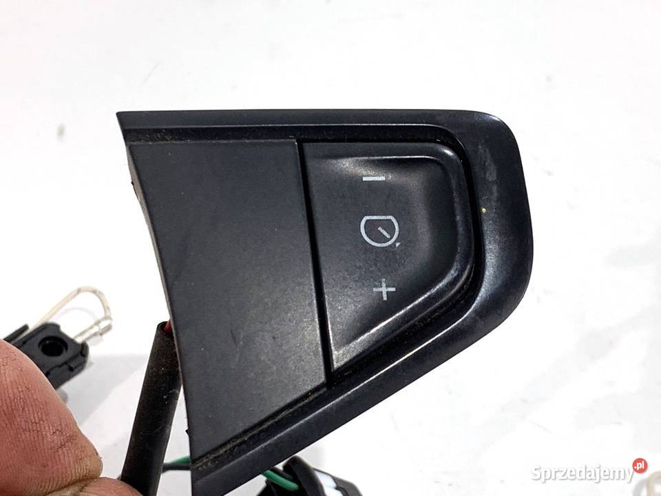 PRZEŁĄCZNIKI KIEROWNICY RENAULT LAGUNA III 0715 sprzedam