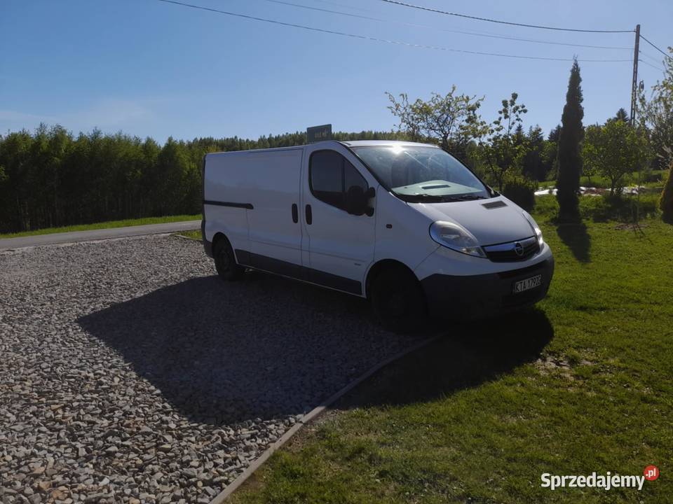 OPEL VIVARO 25 L2H1 TRAFIC diesel Czermna