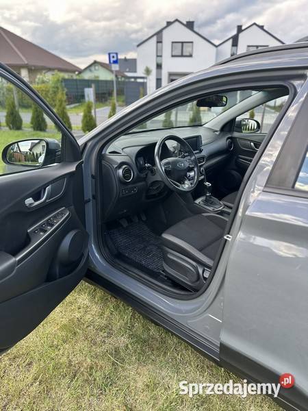 Hyundai Kona 10 T GDI 4 opony zimowe Żory sprzedam