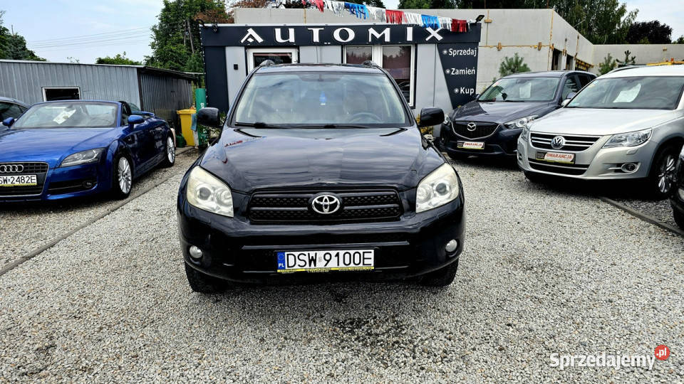 Toyota RAV4 22D 136 4x4 Możliwość zamiany lakier metallic