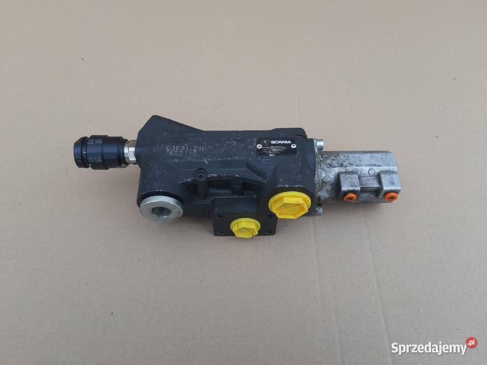 SCANIA HYDRAULIKA PRZYSTAWKA ZAWÓR ROZDZIELACZ Trzciel sprzedam