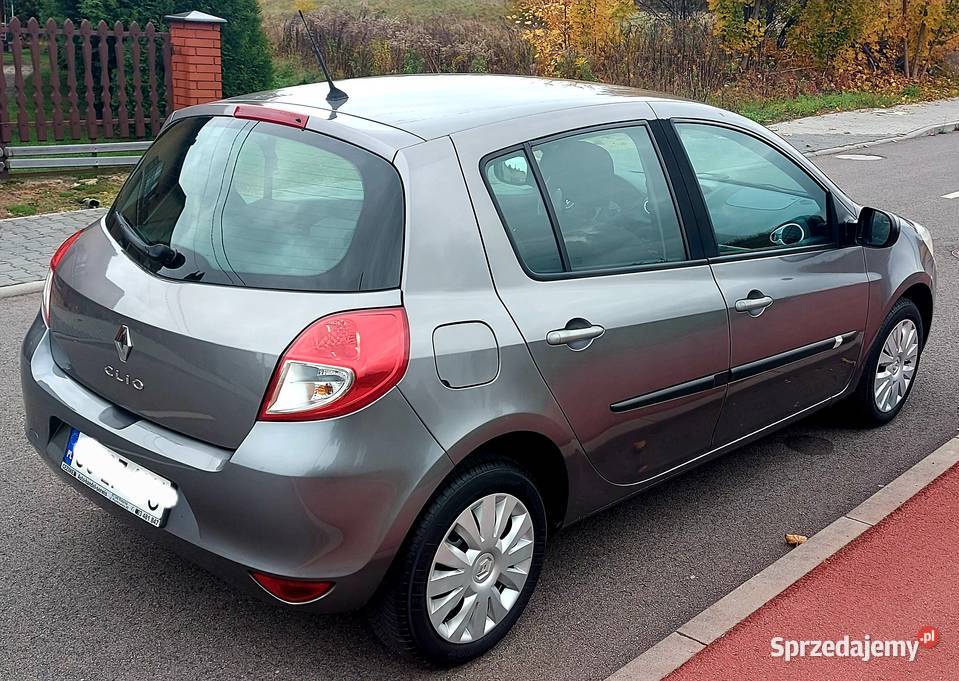 Clio 12 75 klimatyzacja super stan Siewierz