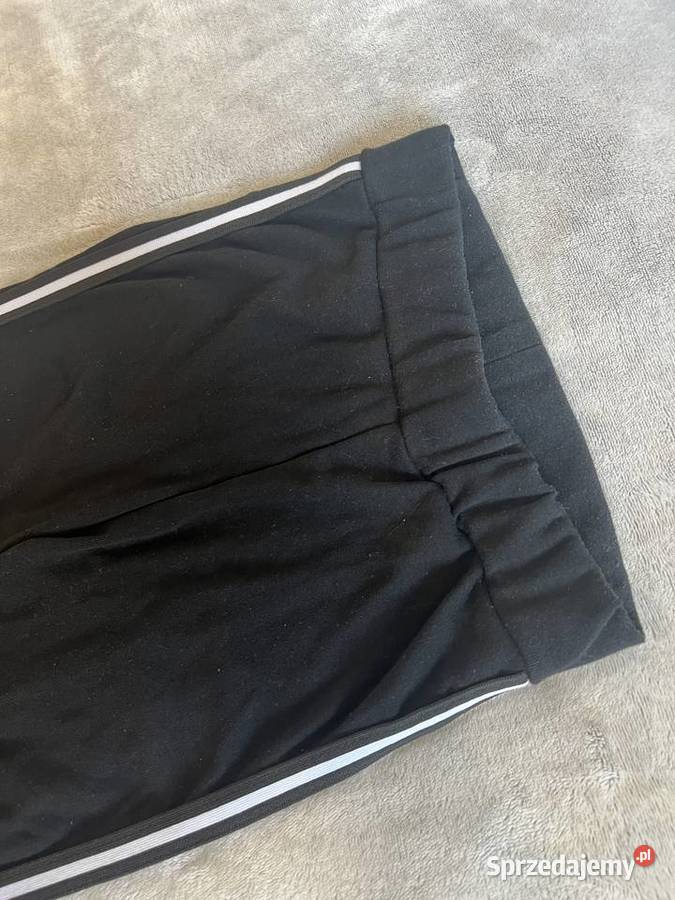 Legginsy getry czarne z lampasami Jasło sprzedam