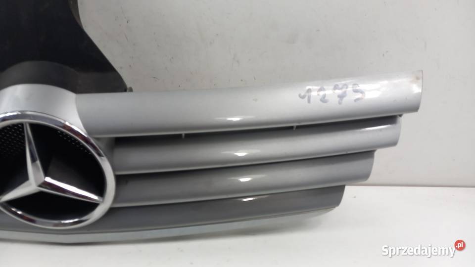 MERCEDES W203 COUPE LIFT ATRAPA GRILL C775 Zbierkowo
