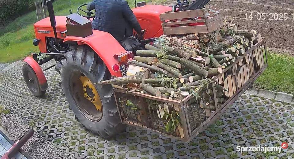 Skrzynka paczka na podnośnik do traktora Zakliczyn sprzedam