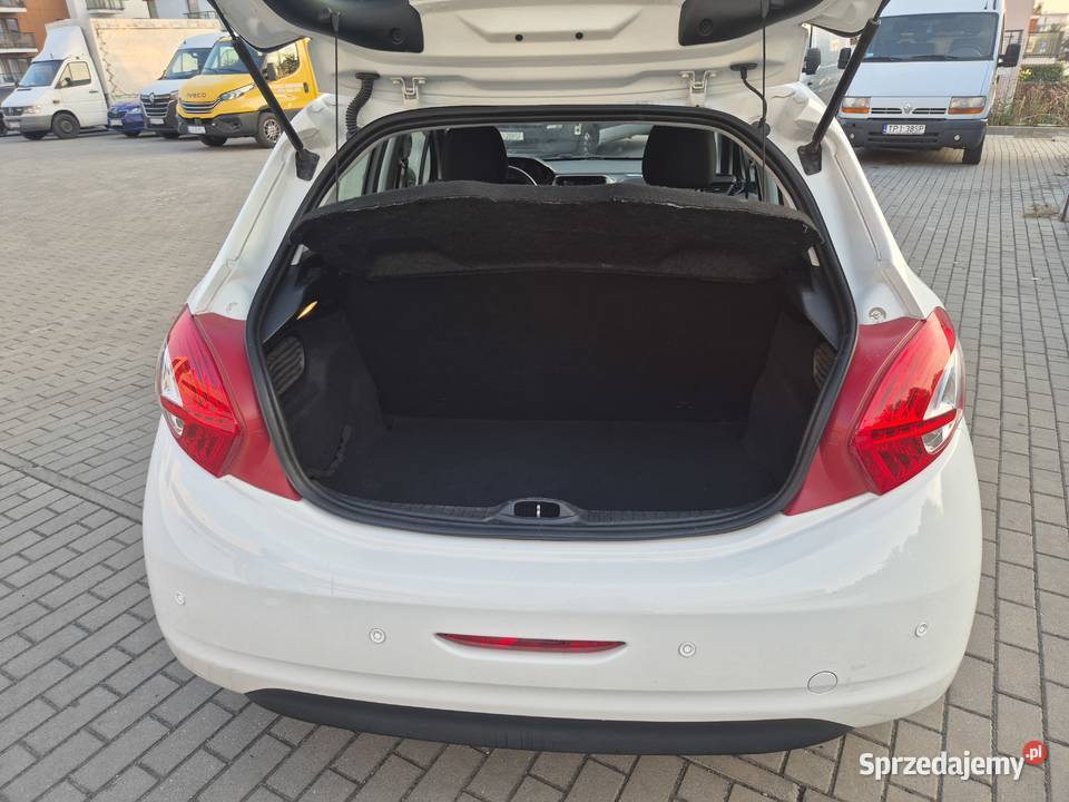 Peugeot 208 14 hdi 68 diesel