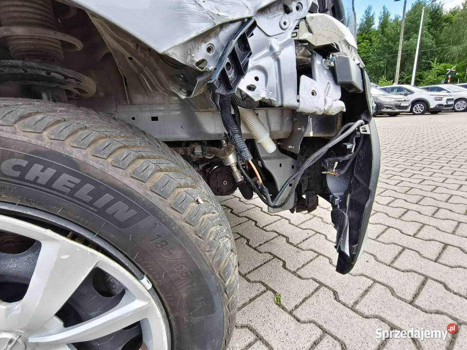 Opel Corsa 12 benzyna 75 tablet tempomat 4/5 Corsa Kęty