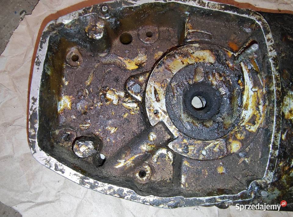 Pokrywa rozrządu silnika Dniepr MT K650 Leszno