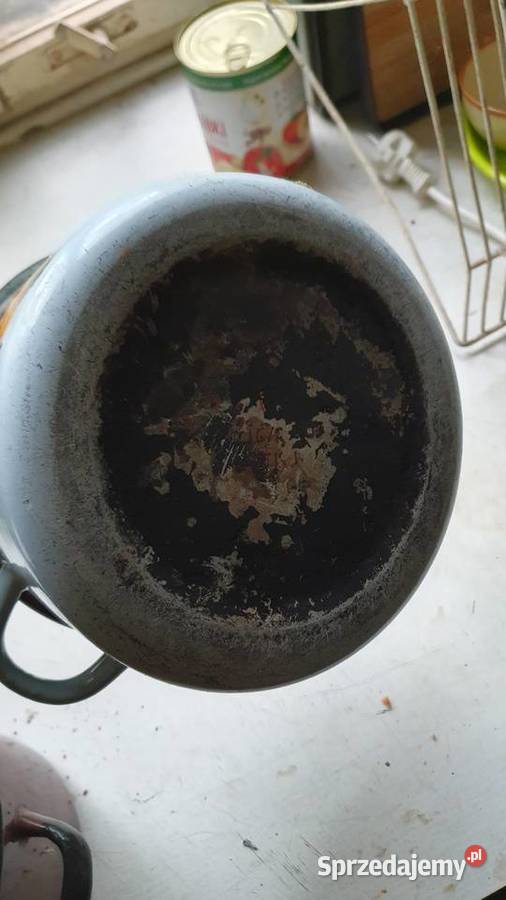 Garnki stare rondle emaliowane z sygnaturami PRL Warszawa