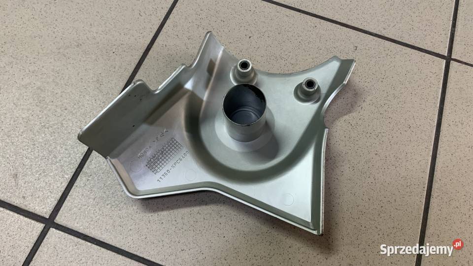 Osłona Zębatki Łańcucha Honda Varadero XL 125 Brzeszcze