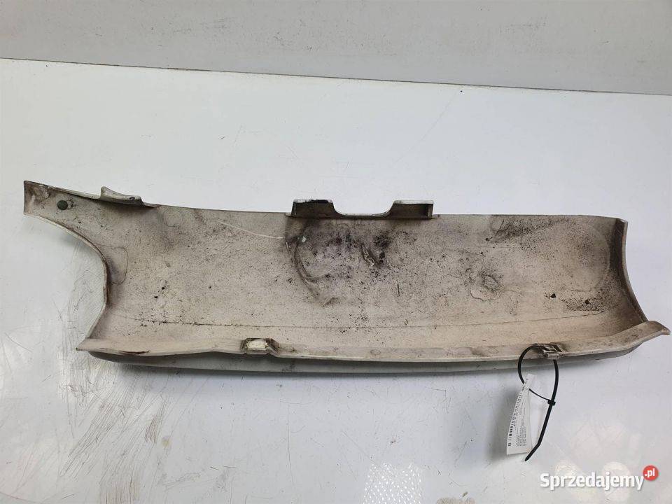 POLIK OSŁONA PRAWY RENAULT MIDLUM 180