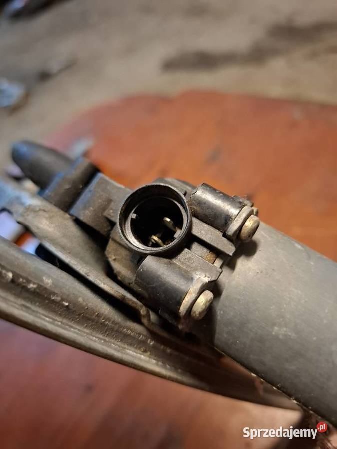 Podnośnik mechanizm podnoszenia szyby prawy Przyborów