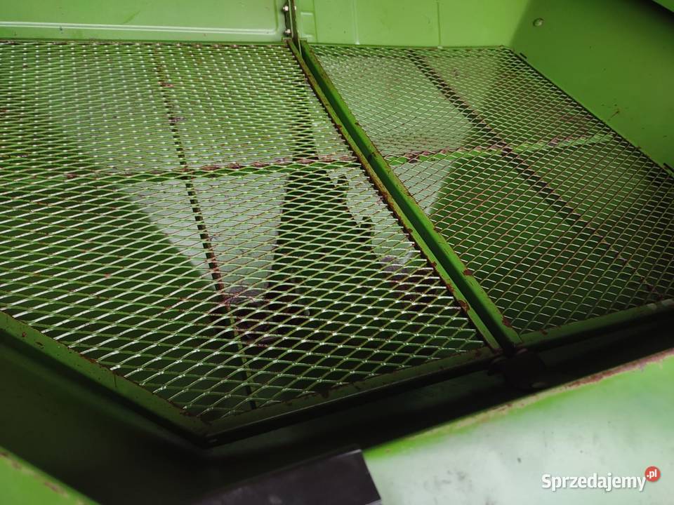 Rozsiewacz nawozu AMAZONE F 604 R Rauch Kuhn wielkopolskie Przemęt