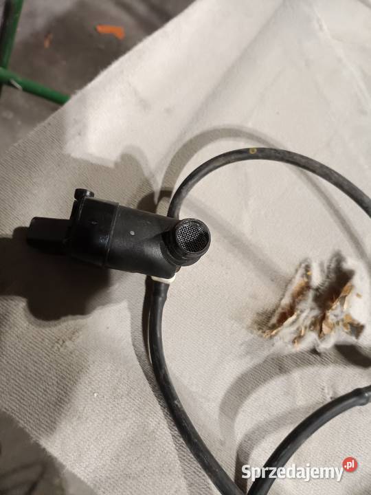 Pompka spryskiwaczy 985102w500 KiaHyundai ceed Motoryzacja