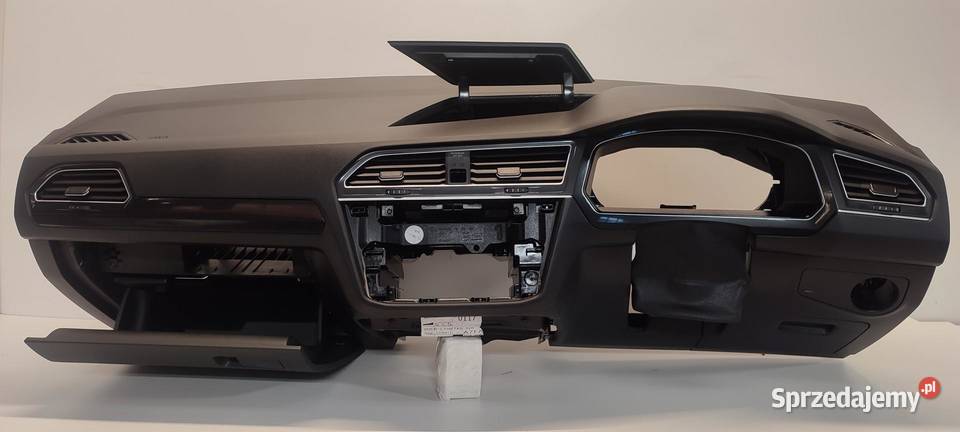 VW TIGUAN II DESKA KOKPIT RHD ANGLIK 5NC857003 sprzedam