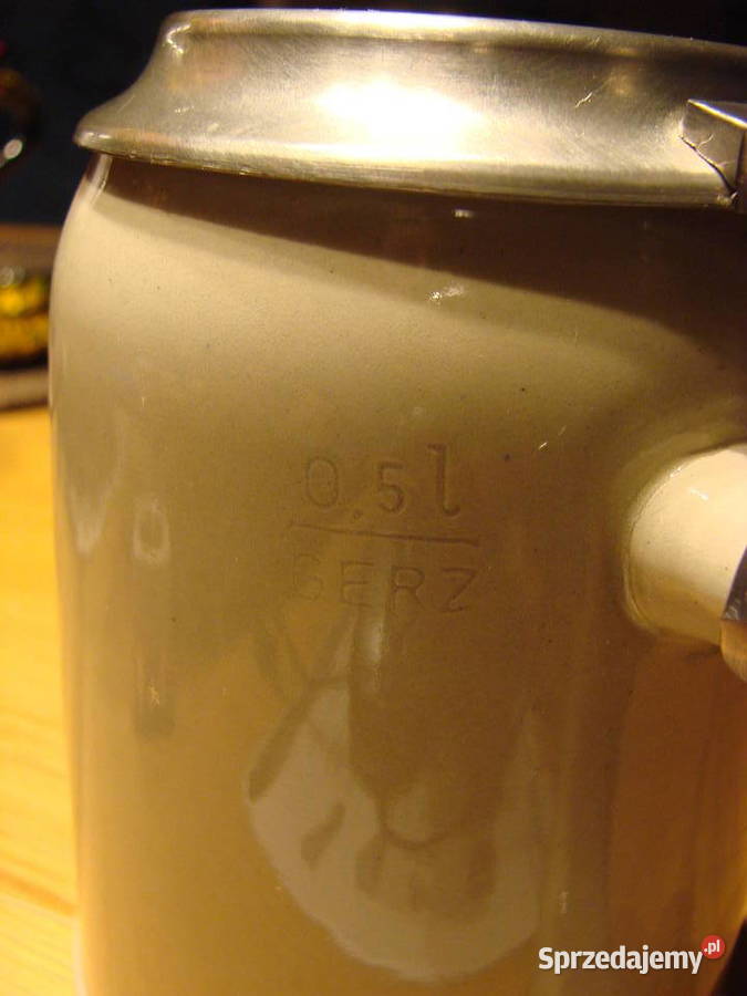 Bayern kufel z pokrywką Pruszcz Gdański