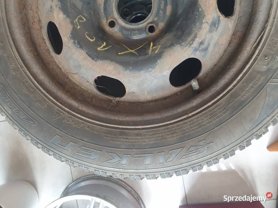Felga stalowa 16 opona Falken 21555R16 Dobre Miasto