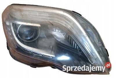 LAMPA PRAWY PRZÓD REFLEKTOR EU A2048200839 Nowy Tomyśl