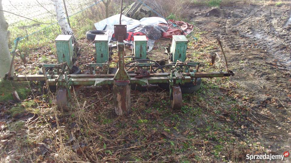 Siewnik do kukurydzy feldherr Kolonia Sitno