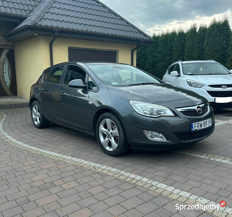 Opel Astra J CDTI 17 zadbany Rawa Mazowiecka