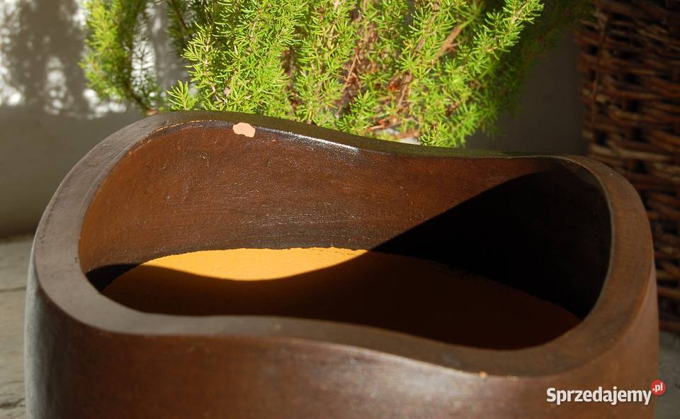 Ceramiczna brązowa doniczka donica ogrodowa śr