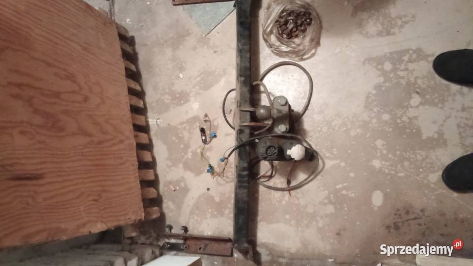 Nissan primera P12 Hak holowniczy łódzkie