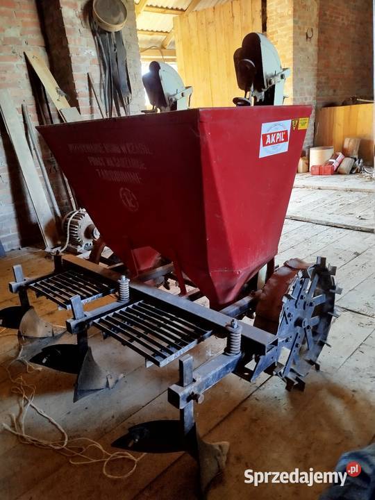 Sadzarka do ziemniaków lubelskie Janów Lubelski