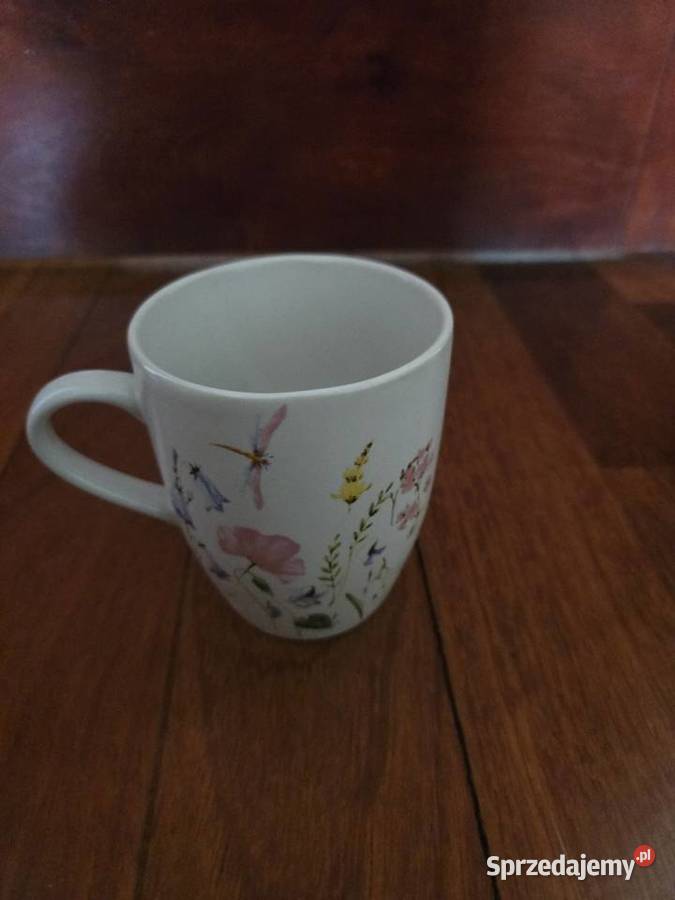 Zestaw 4 kubków stan NOWY pojemność 250350 ml Wyposażenie wnętrz Czaplinek